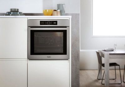 Four encastrable Multifonction Pyrolyse Inox Whirlpool (AKZ9629IX) L'Électroménager Les meubles qu'on aime ! 2